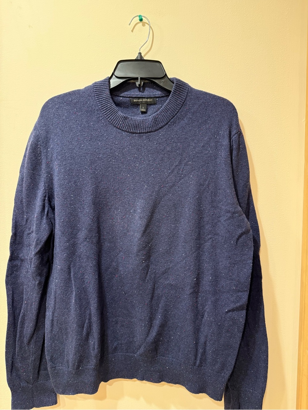 Banana Republic Men’s Dark Navy Crewneck Sweater